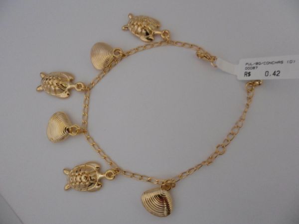 PULSEIRA FOLHADA A OURO BERLOQUE CONCHAS  CB 18221281