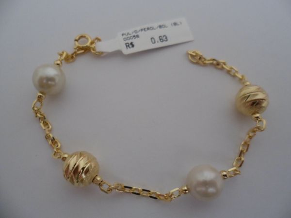 PULSEIRA FOLHADA A OURO PEROLA BOLAS CB 17400