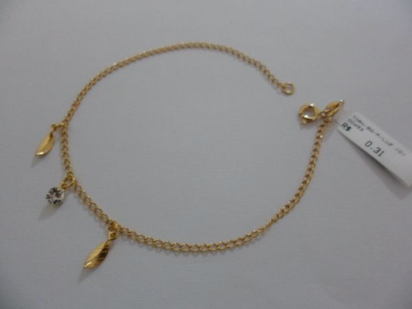 TORNOZELEIRA FOLHADA A OURO PONTO LUZ FOLHAS CB 182123
