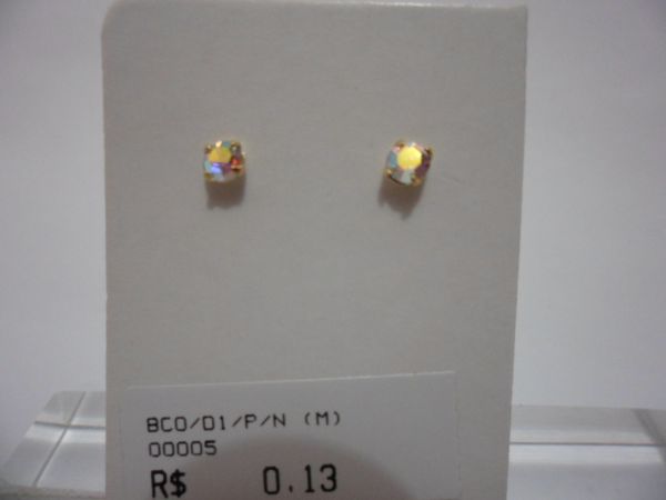 BRINCO FOLHADO A OURO D1 21 CB 2089225 ok