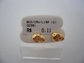 BRINCO FOLHADO A OURO CAVEIRA LISA CB 23299