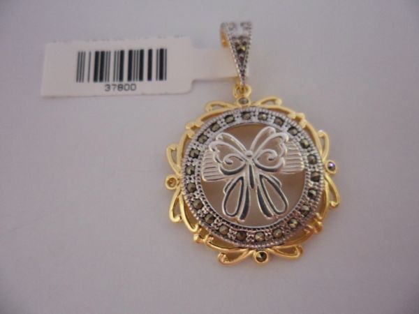 PINGENTE FOLHADO A OURO MANDALA BORBOLETA  CB 37800
