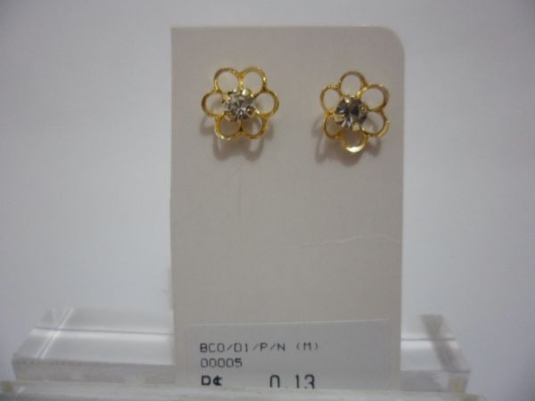 BRINCO FOLHADO A OURO D1 29 CB 2089225 ok