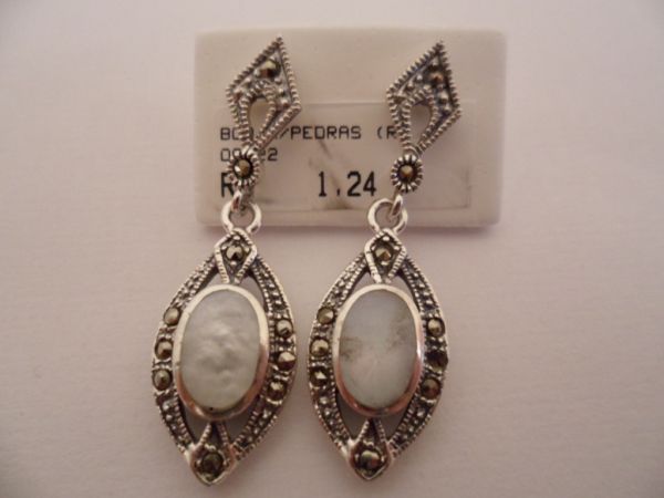 BRINCO DE PRATA PEDRAS MARCASSITAS MADRE OVAL  CB 2081144