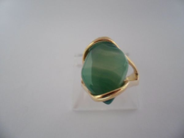 ANEL FOLHADO A OURO PEDRAS 1100531