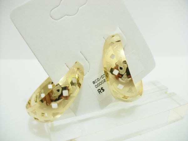 BRINCO FOLHADO A OURO D3 47 cb 2089201