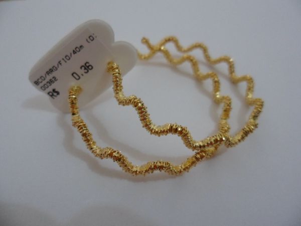 BRINCO FOLHADO A OURO ARGOLA FIOS/40 m CB 23656