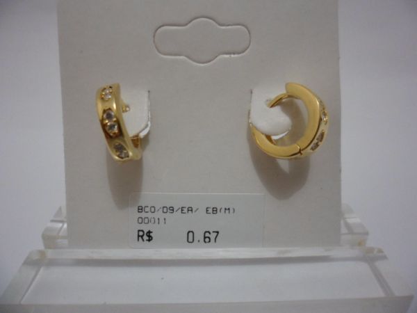 BRINCO FOLHADO A OURO D9 3 CB 2089270 ok