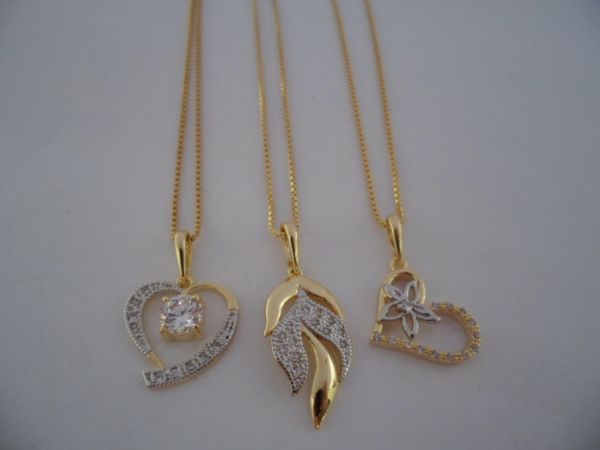 GARGANTILHA FOLHADA OURO ZIRCONIA 2089058