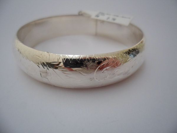 Bracelete Prata Trabalhado 15mm 2077628