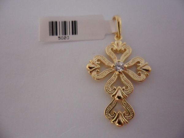 PINGENTE FOLHADO A OURO CRUZ VAZADA 5020