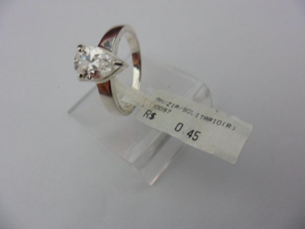 ANEL DE PRATA ZIRCONIA SOLITARIO GOTA  CB 2080895