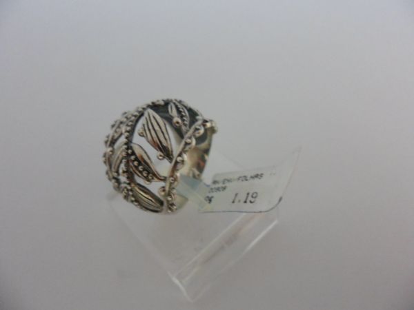 ANEL DE PRATA ENVELHECIDO FOLHAS REDONDO  CB 2071633