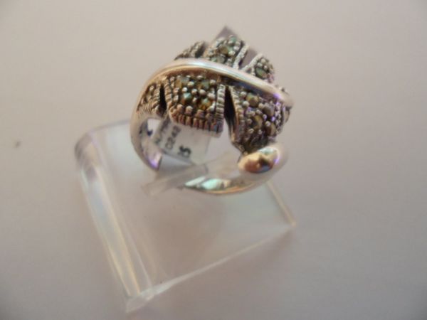 ANEL DE PRATA MARCASSITA FOLHA CB 2072982