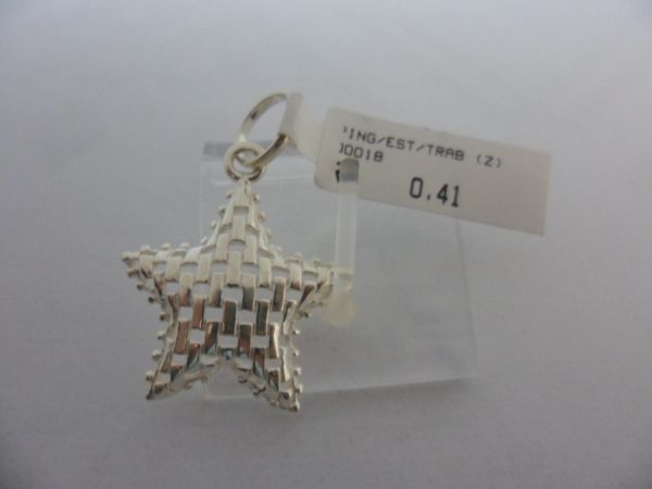 PINGENTE DE PRATA ESTRELA TRABALHADA VAZADA CB 13797