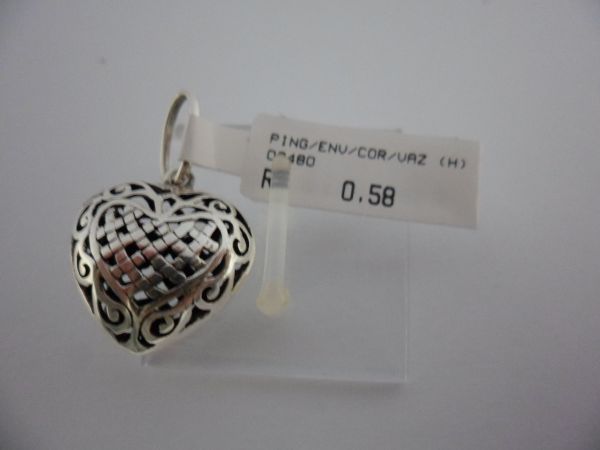 PINGENTE PRATA CORACAO ENV VAZADO CB 18590