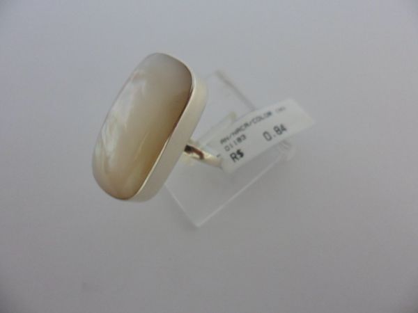 ANEL DE PRATA PEDRA NACA QUADRADO MADRE CB 2075440