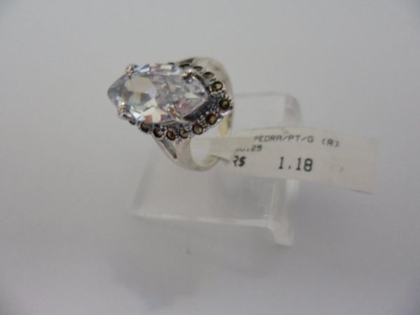 ANEL DE PRATA PEDRA ZIRCONIA GRANDE  CB 2081175