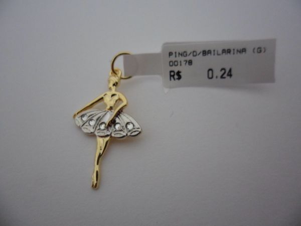 PINGENTE FOLHADO A OURO BAILARINA  CB 209021